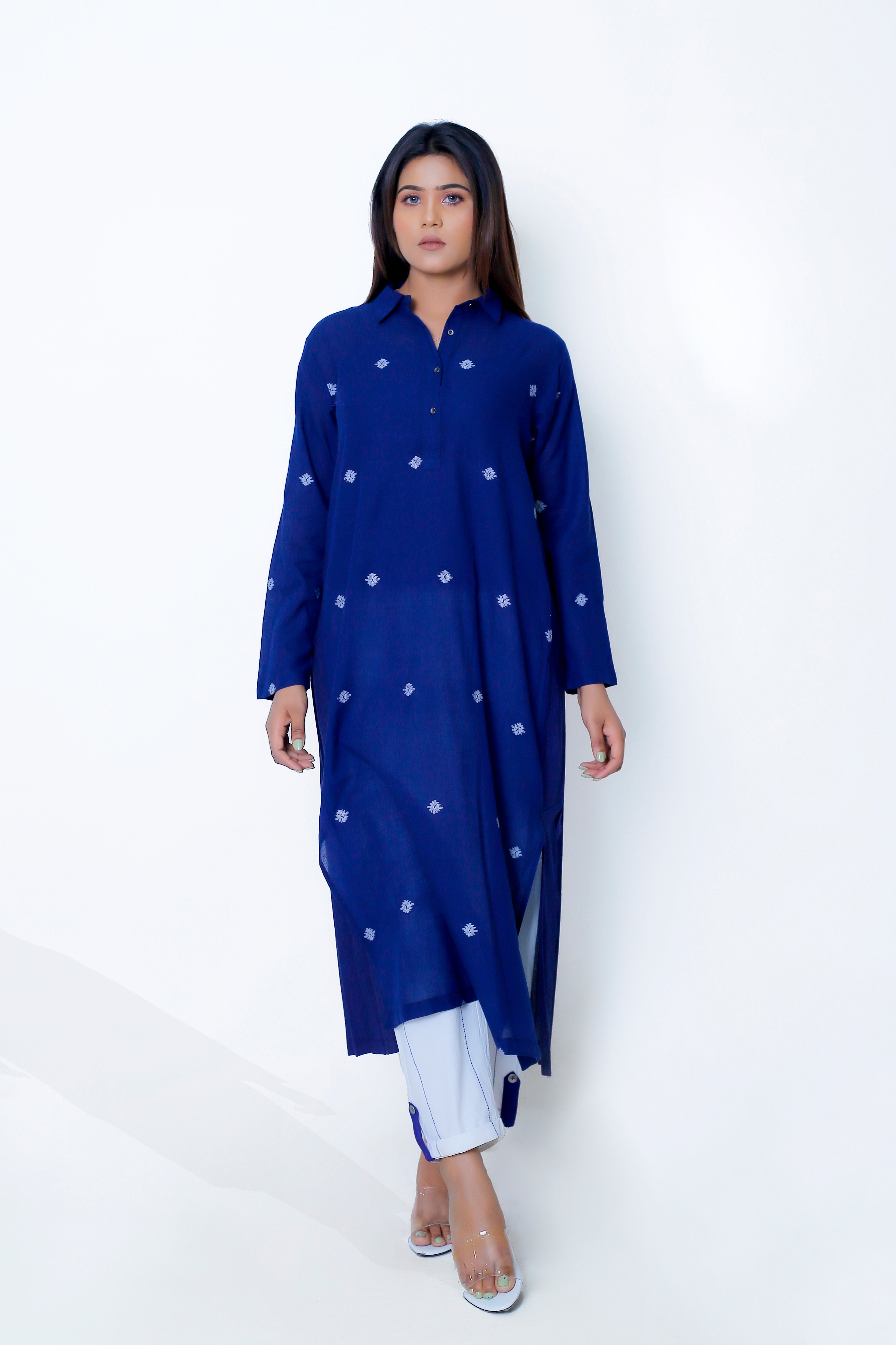 BACK PLEAT DRESS