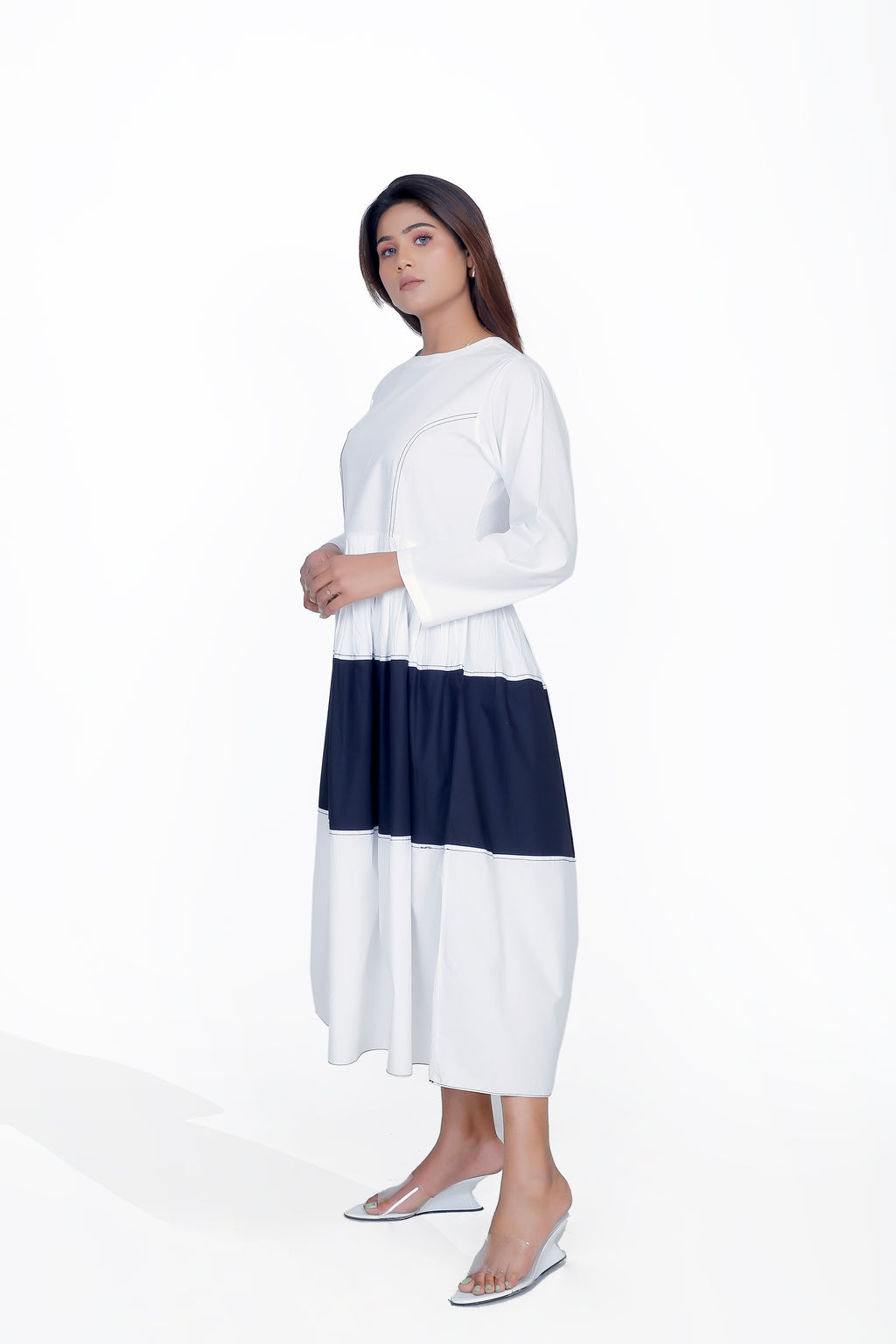 PRINCESS LINE WAIST GATHER DRESS