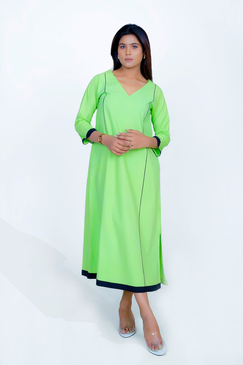 Front Piping Dress