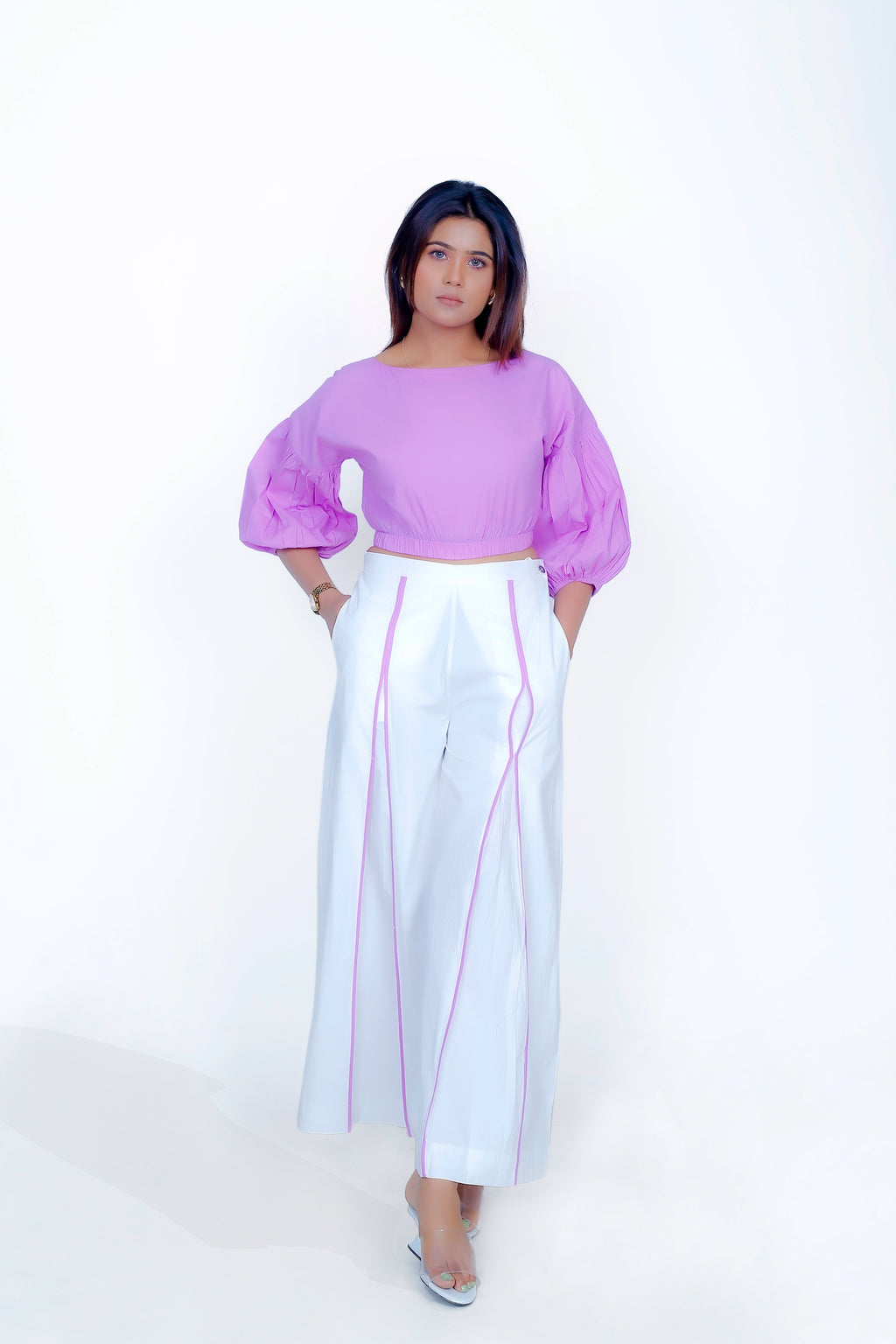 WAIST GATHER CROP TOP WITH BELL BOTTOM PANT