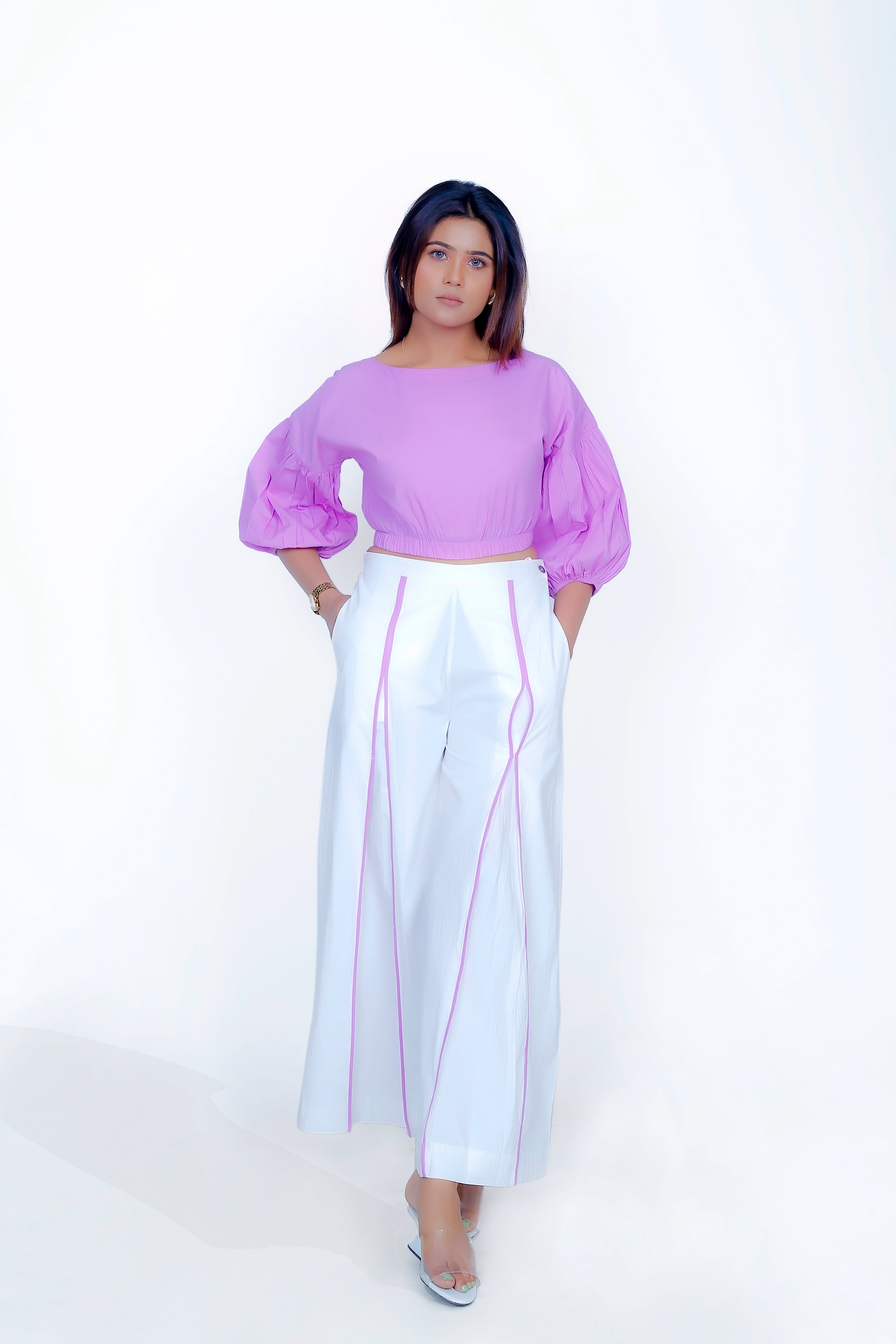 WAIST GATHER CROP TOP WITH BELL BOTTOM PANT